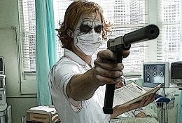 Illustration for article titled Oscar Voters Get First Glimpse At Groundbreaking Dark Knight Blu-Ray - Updated