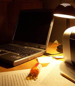 Illustration for article titled Is Blogging Better Than Prozac?