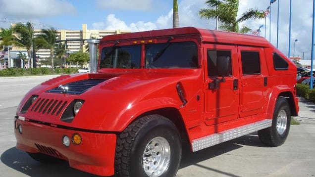 Hummer H1 Ugly Edition: Slant Nose, Ostrich Skin Interior Hummer H1 Ugly Edition: Slant Nose, Ostrich Skin Interior