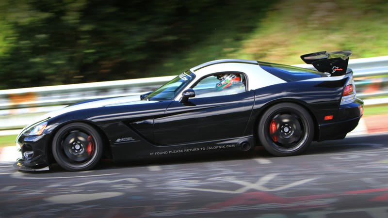 Dodge Viper Acr Sets New N 252 Rburgring Lap Time Of 7 12