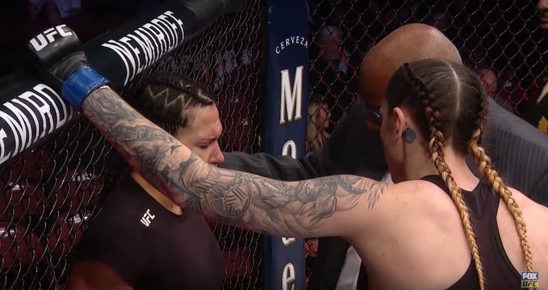 Illustration for article titled Cat Zingano's Eye Is Super Messed Up After Her Bizarre Loss At UFC 232