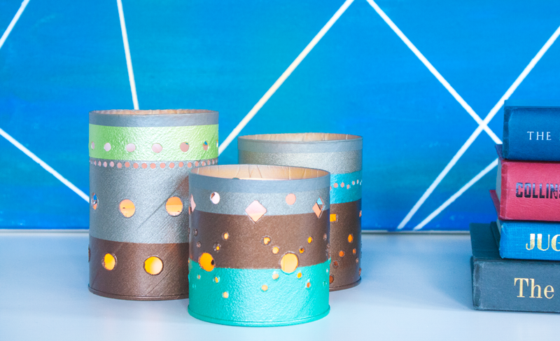 Illustration for article titled Upgrade Your Home with These Pringles Can Hacks
