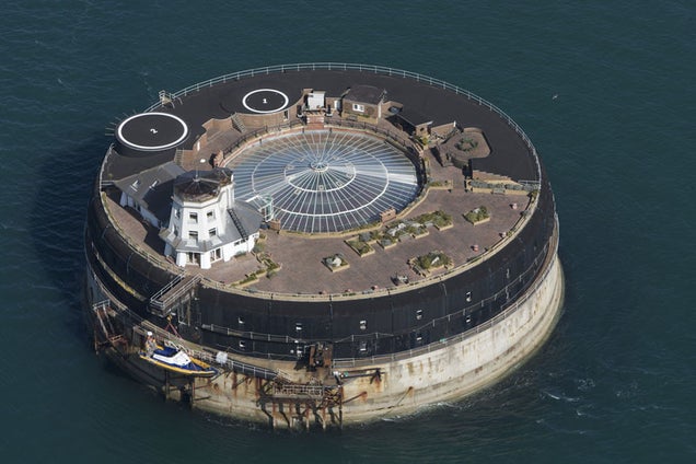 The Luxurious Afterlives of Abandoned Sea Forts and Oil Rigs