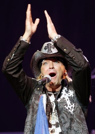 Illustration for article titled Bret Was Watching Porn When His Brain Hemorrhaged; Lindsay Blames Dad For Passport Theft