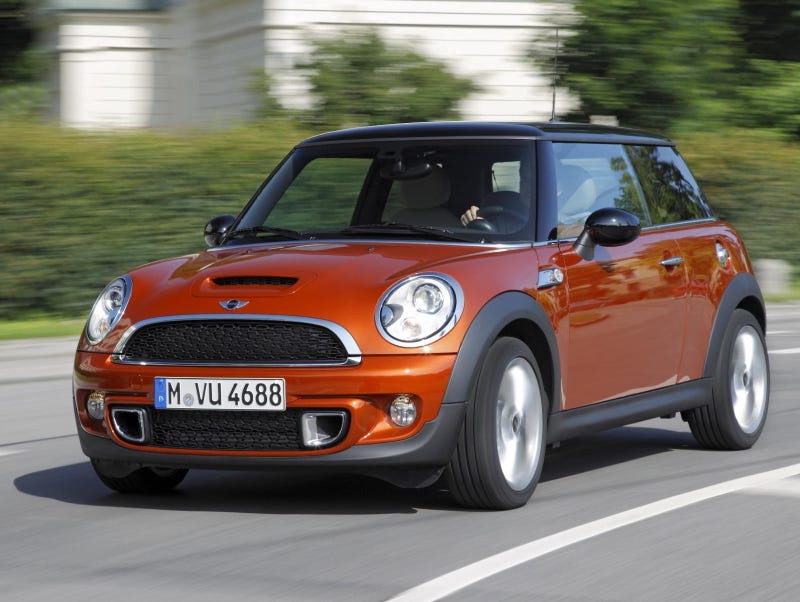 Illustration for article titled Mini Cooper S, brought to you by the letter D