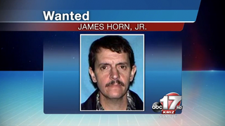 Illustration for article titled Missouri Man On the Run After Keeping Woman In a Box for Four Months