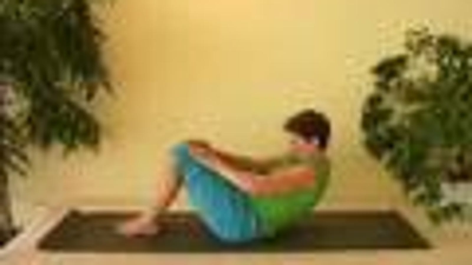 Get Better Sleep And Improve Digestion With This 30 Second Yoga Move 2204