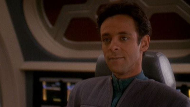 Illustration for article titled Star Trek: Deep Space Nine: “For The Uniform”/“In Purgatory's Shadow”