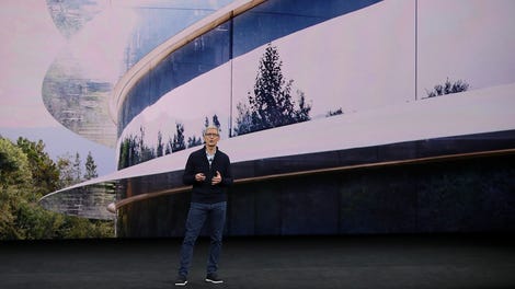 Here Are 911 Transcripts Of Some The Times Apple Employees Walked Apple Launches Healthcare Service To Treat Employees Out Of Warranty Bodies