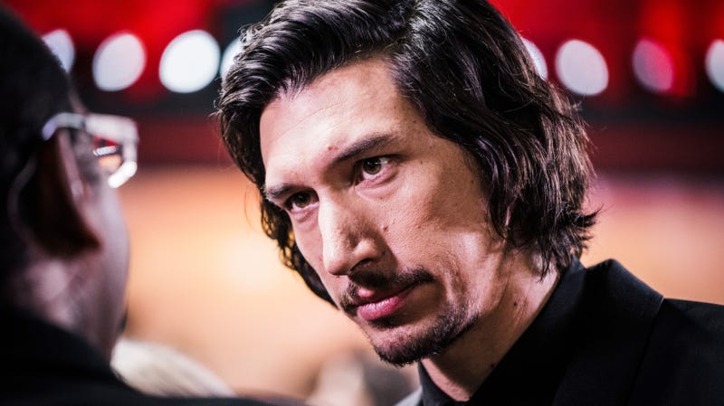 Illustration for article titled Guy who kinda looks like Adam Driver recreates Adam Driver photos, asks only for sandwich in return