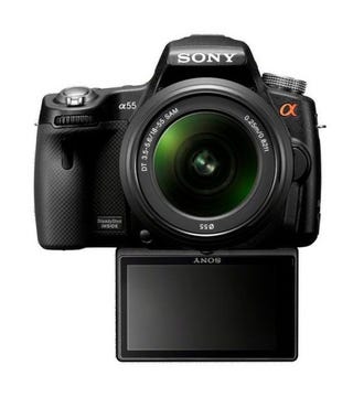 Illustration for article titled The First Look at Sony's A33 and A55 Pellix DSLRs