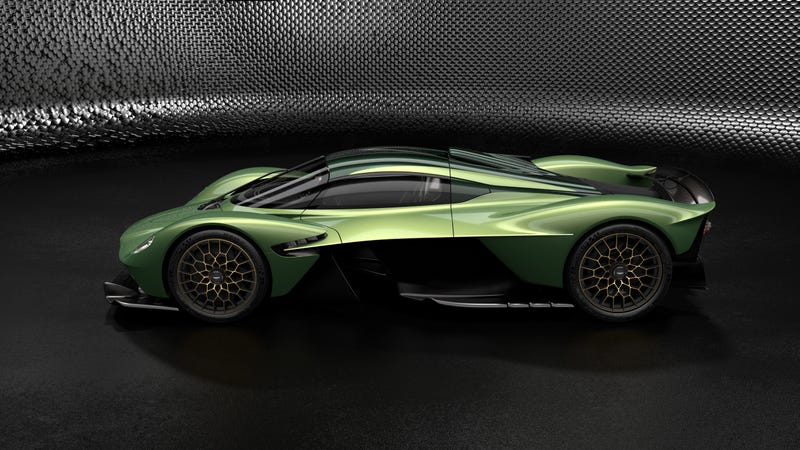 The Aston Martin Valkyrie Will Come With A Bunch Of Options And Gold