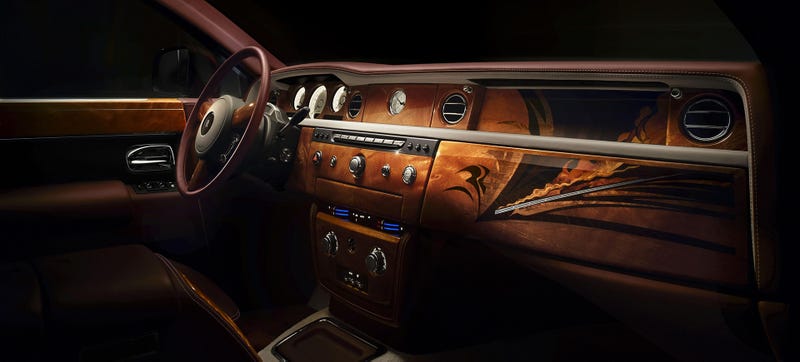 Illustration for article titled The 'Pinnacle Travel' Phantom Shows What Rolls-Royce Bespoke Can Do