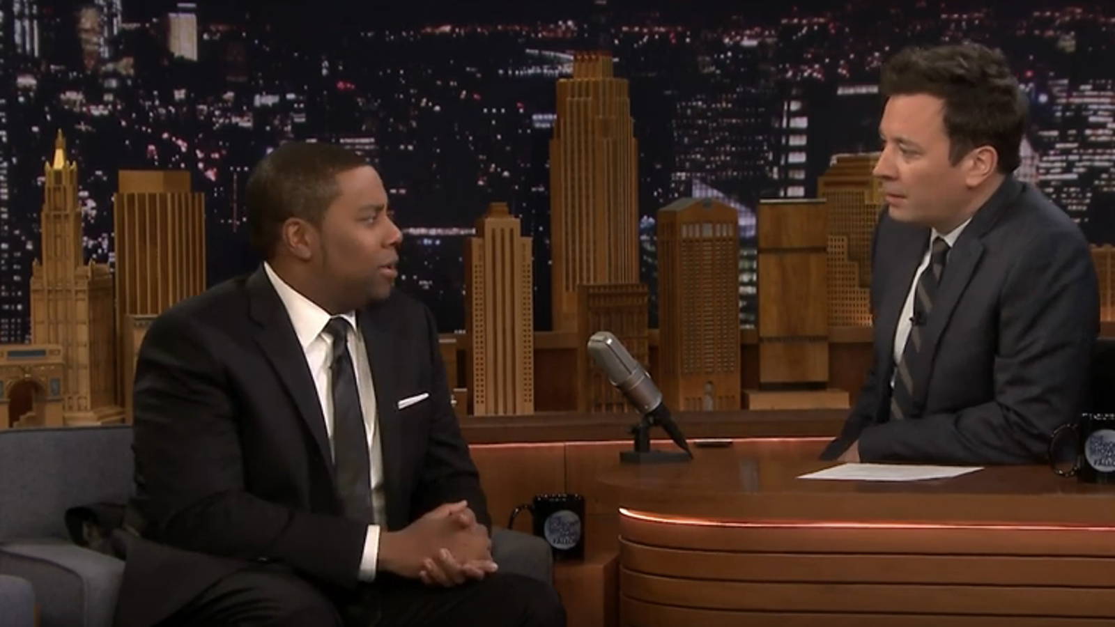 On The Tonight Show, Kenan Thompson sends love to fellow Mighty Duck, Jussie Smollett