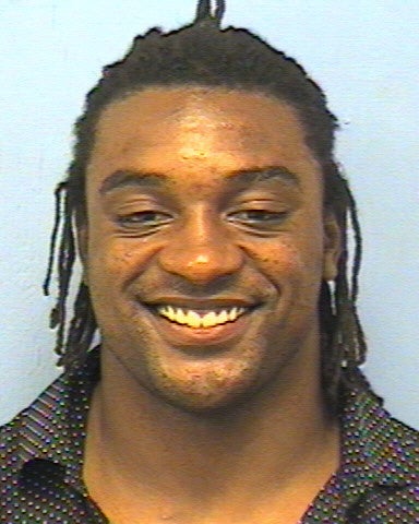 Illustration for article titled Cedric Benson Runs Past More Red Lights Than Defenders