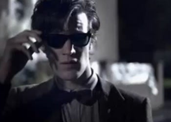 Illustration for article titled Your First Glimpse Of Matt Smith's New Doctor In Action