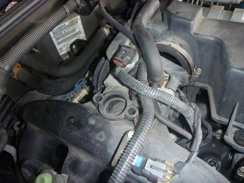 How To Replace a Valve Cover Gasket S10 2.2