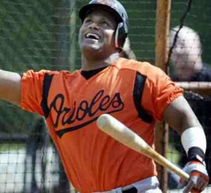 Illustration for article titled Sammy Sosa-San Could Rack Up The Yen