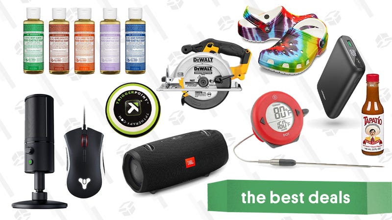 Illustration for article titled Thursday's Best Deals: 30% Off Crocs, TriggerPoint Massage Balls, L.L. Bean Sale, and More