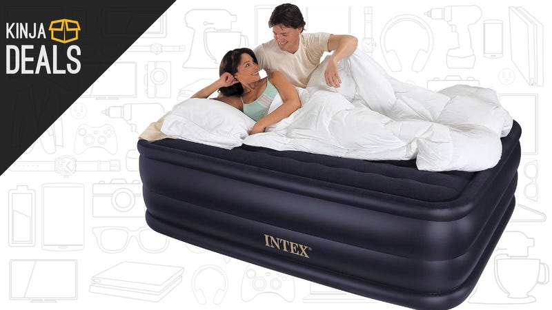 Illustration for article titled Your House Guests Won't Mind Sleeping On This $40 Air Mattress