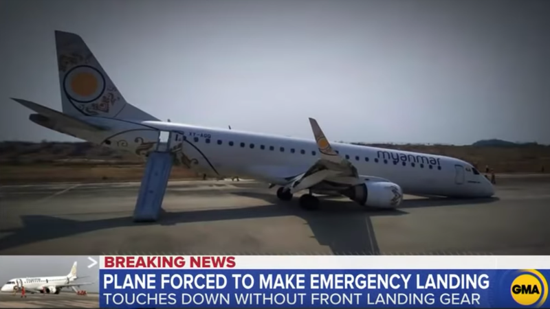 Illustration for article titled This Plane Safely Landed Without Front Wheels