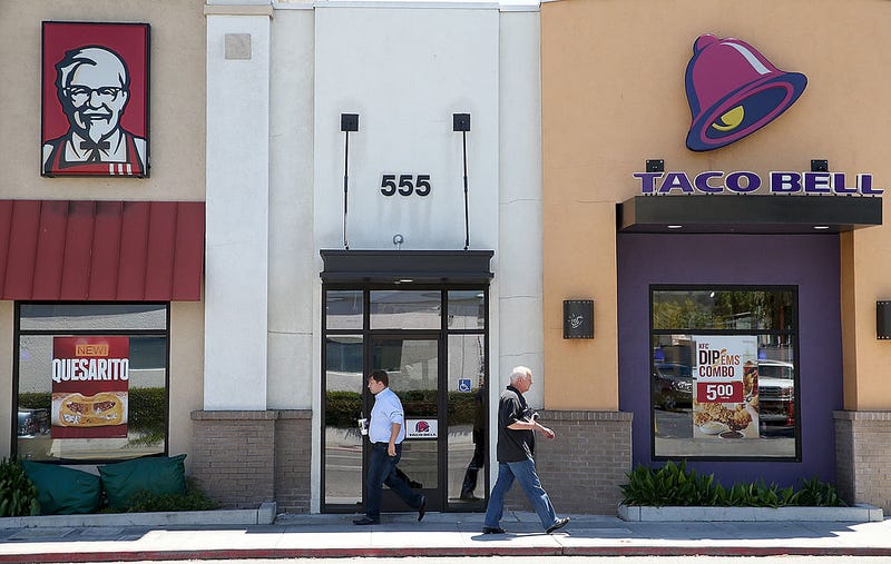 Illustration for article titled Food fight a fireable offense at Vermont KFC/Taco Bell