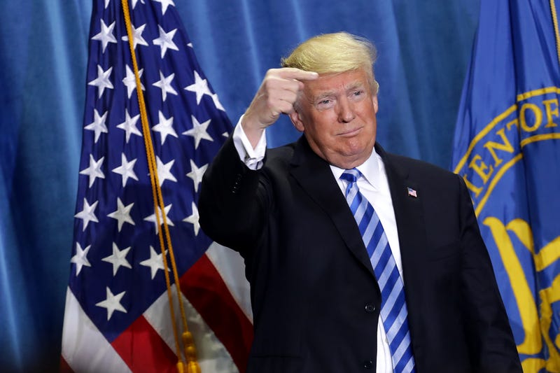Illustration for article titled Trump Is Sending 800 Troops to Stop the Migrant Caravan and It Has Nothing to Do With the Midterms