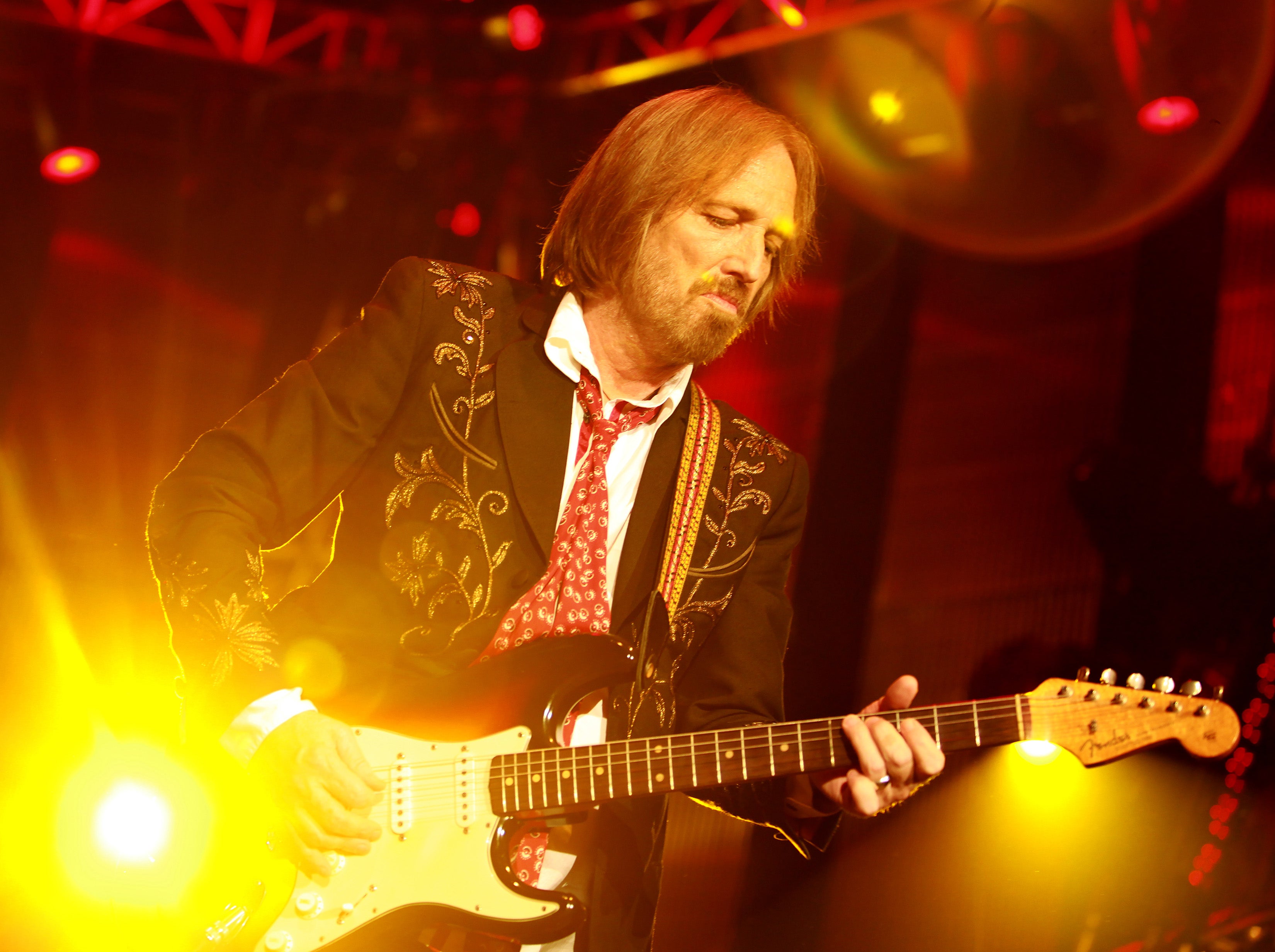 If You Stole Tom Petty and the Heartbreakers' Guitars, Kindly Return ...