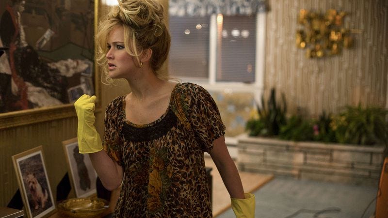 Illustration for article titled David O. Russell now sees Jennifer Lawrence as a single mother of three