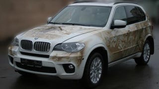 Illustration for article titled Ridiculous Airbrushed BMW X5 Is A Truly Russian Creation