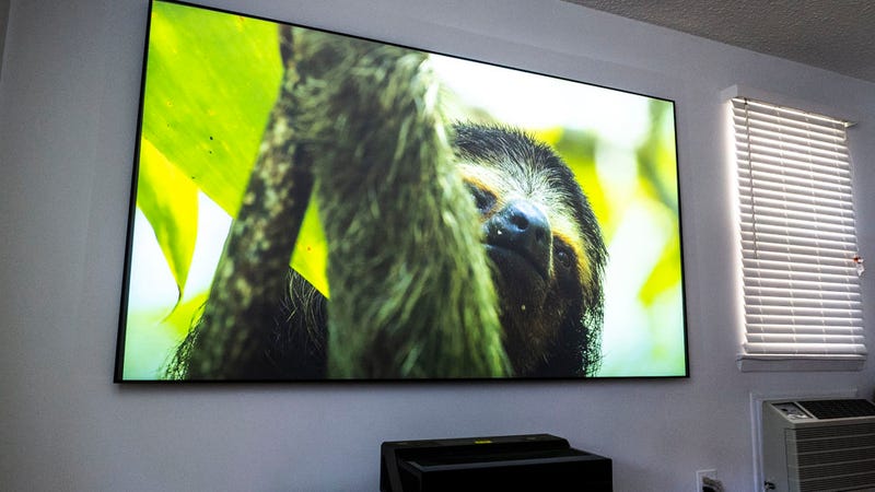 Hisense's Absurd 100-Inch Laser TV Turned Me Into a Big Screen Believer