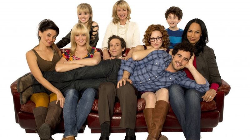 Illustration for article titled Comedy returns to The CW, without a story to tell