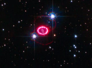 Illustration for article titled A ring of fire forms around a new supernova