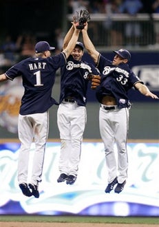 Illustration for article titled The Brewers Pull Even With The Cubs
