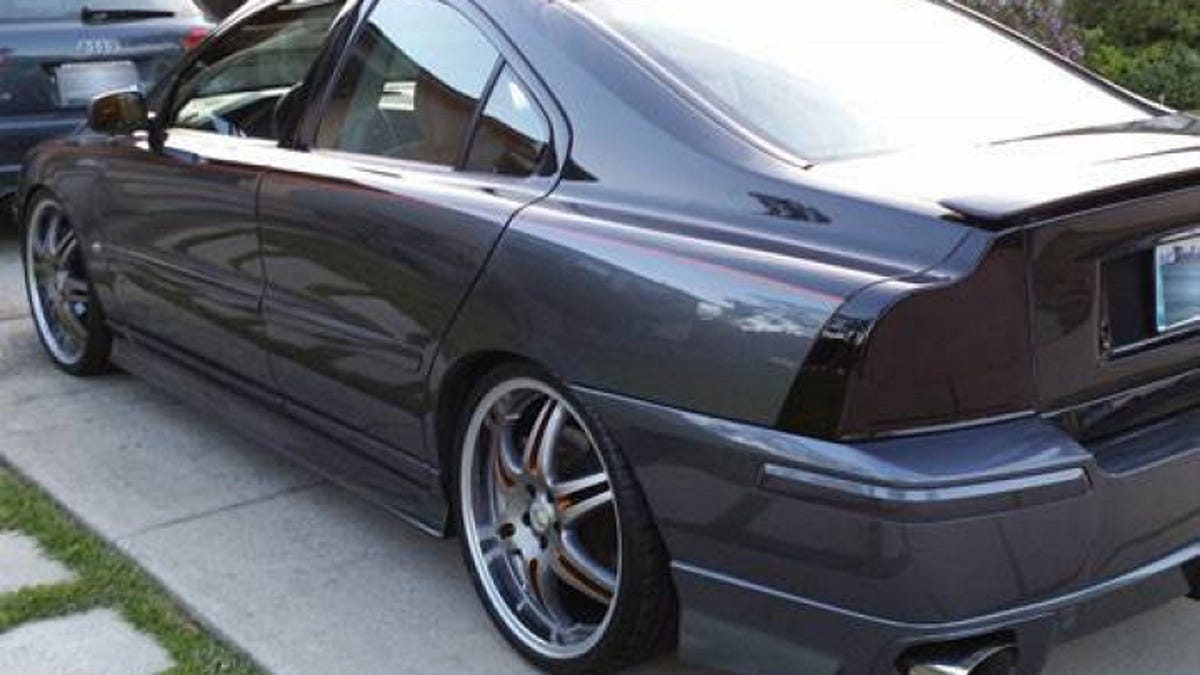 Custom Volvo S60 >> This Custom 2006 Volvo S60r Wants 15 000 Custom Volvo S60 >> This Custom 2006 Volvo S60r Wants 15 000