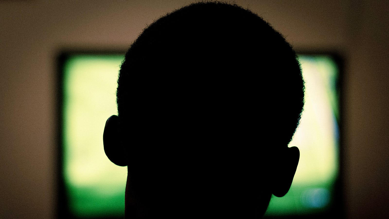 Your Binge-Watching of Netflix and Porn Is Contributing to Millions of Tons of Emissions a Year