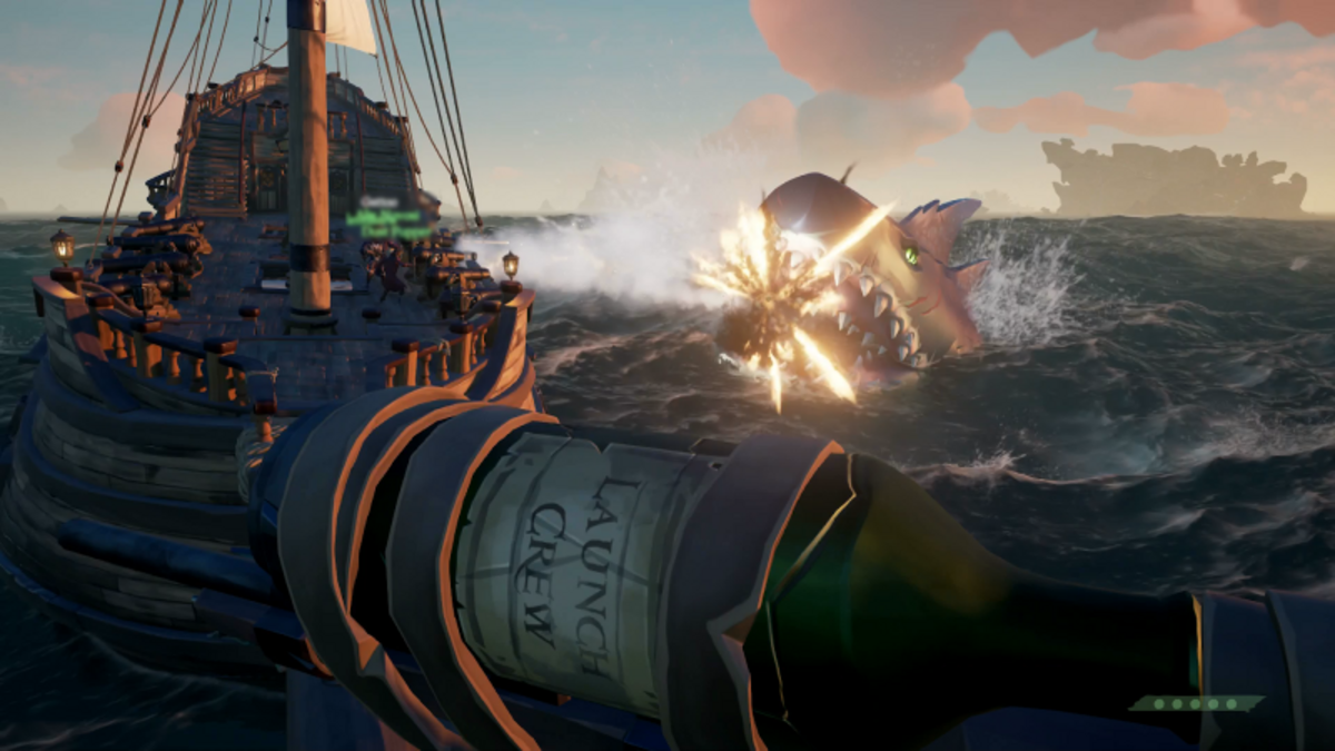 New Shark Hunt Finally Gets Sea Of Thieves Players To Cooperate - 