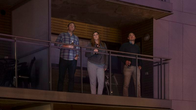 Illustration for article titled New Study Finds Staring Out From Balcony With Best Friends Strongest Indicator That This Your City, Your Time