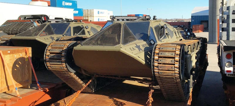 Illustration for article titled Fast 8 Brings High-Speed Armored Vehicles To Iceland To Blow Stuff Up