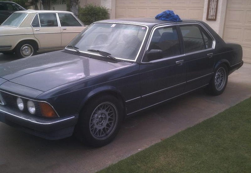Illustration for article titled For $7,500, This BMW Is DIY