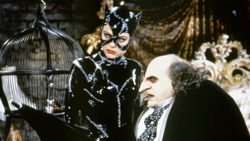 Illustration for article titled R-Bats to allegedly face off against Catwoman and Penguin in The Batman
