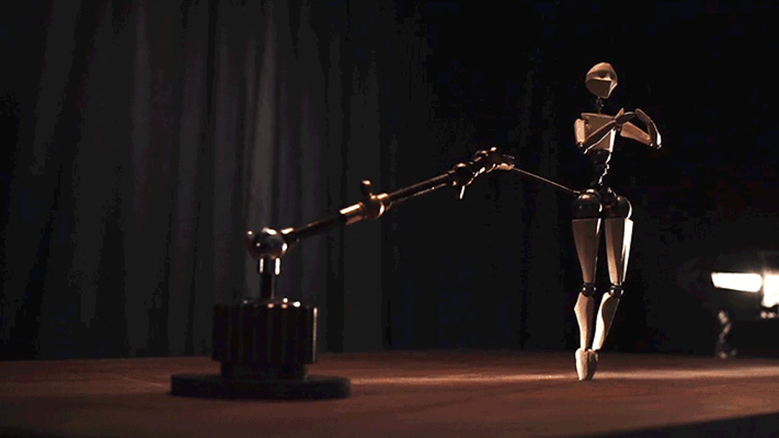 Fascinating StopMotion Film Reveals All the Animation Gear You Never See