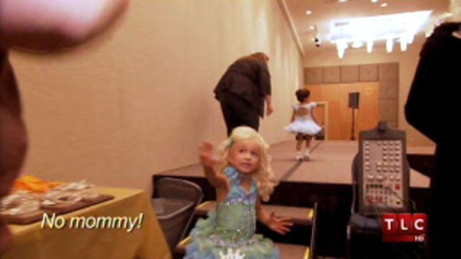 Toddlers & Tiaras Children Who Don't Wax Their Eyebrows Don't Get The