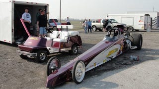 Illustration for article titled Thieves snatch teenagers' dragster before first race