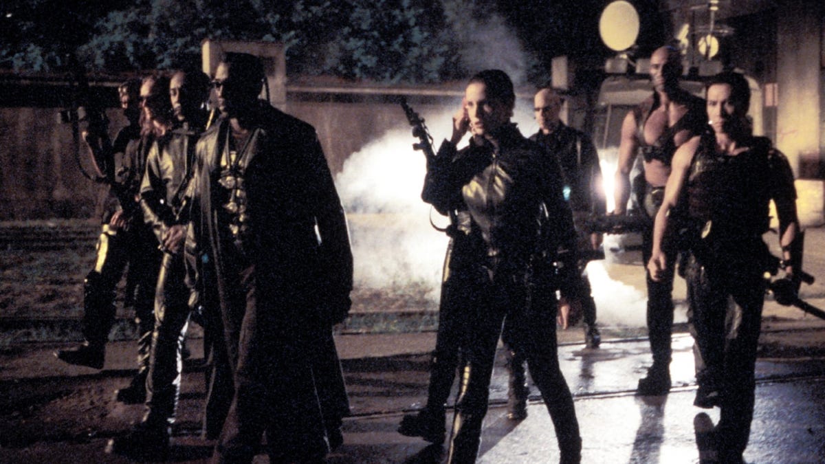 Short Description and Actors - Blade 2 60 Short Description and Actors - Blade 2 30
