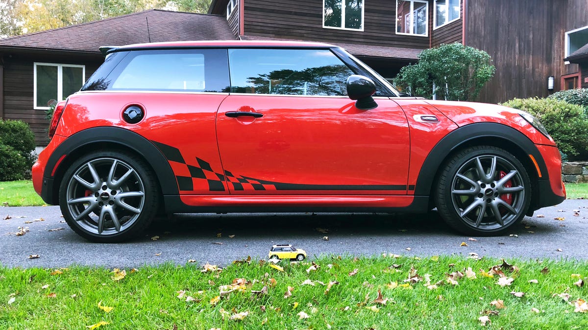 The 2019 Mini Jcw International Orange Edition Is A Fast Pumpkin
