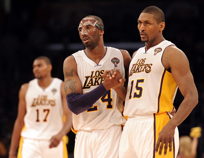 Illustration for article titled Kobe Bryant Has Some Very Telling Thoughts On How To Achieve World Peace
