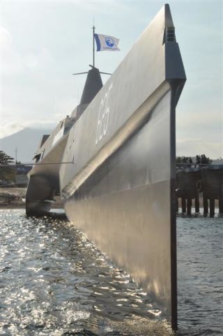 Illustration for article titled Dear US Navy: The Futuristic X3K Is What Littoral Combat Ships Should Be