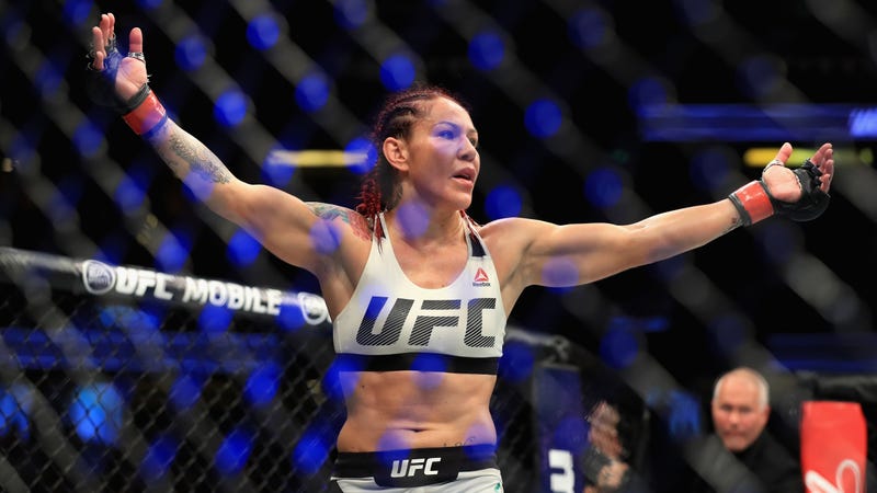 Illustration for article titled Dana White Says UFC Is Releasing Cris Cyborg From Her Contract