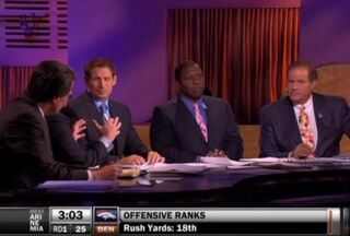 Illustration for article titled Tom Jackson Doesn't Look Too Thrilled About the Tebow Era